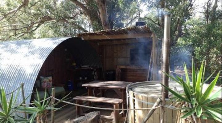 11 Mountain Stream Hot Tub Accommodation