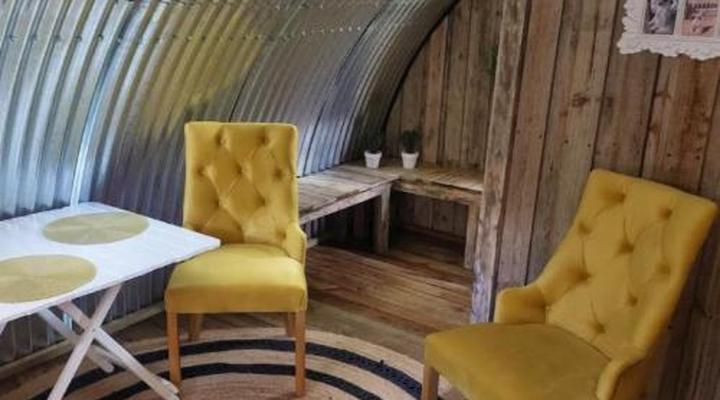 11 Mountain Stream Hot Tub Accommodation