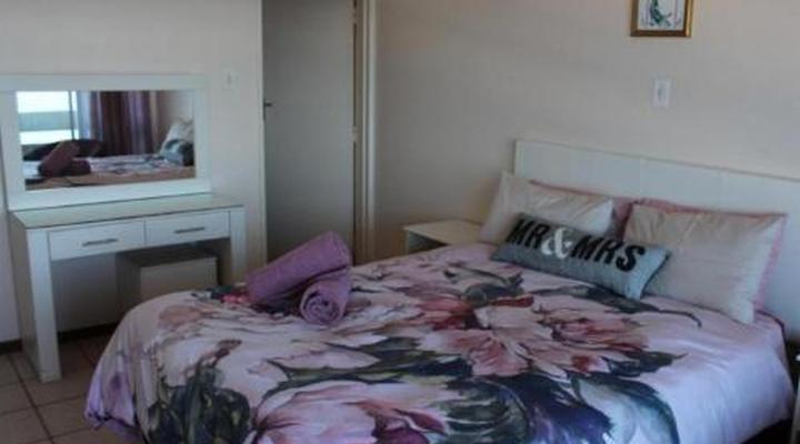 Stella Maris 142 and 144