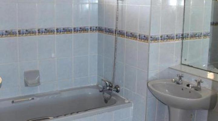 Stella Maris 142 and 144