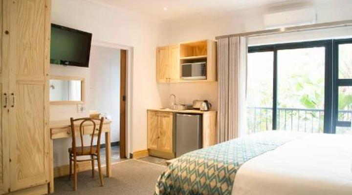 7 Ackermann Place Guest House