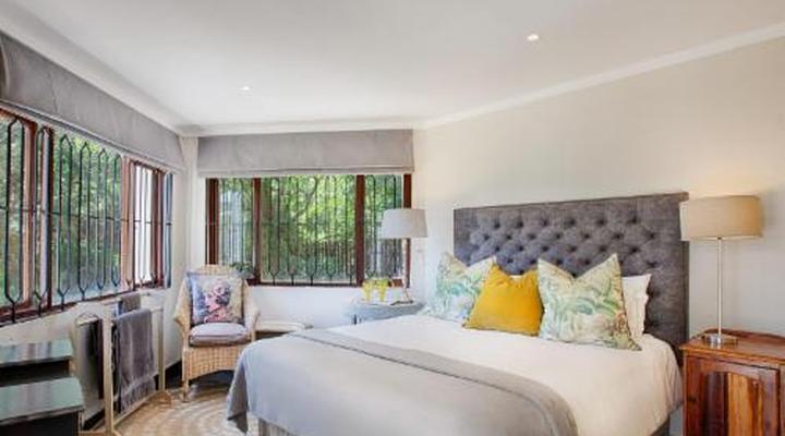 The River Cottage and Mainhouse at Woodlands