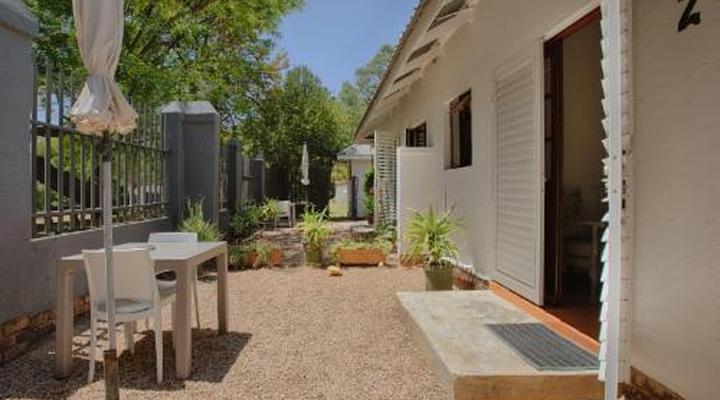 The River Cottage and Mainhouse at Woodlands