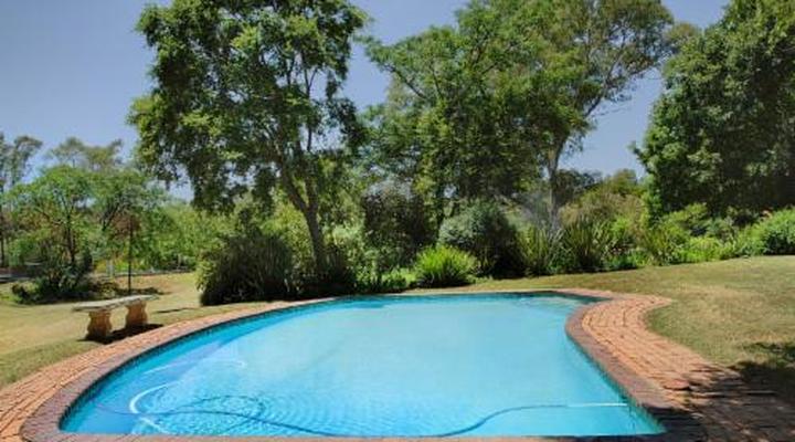 The River Cottage and Mainhouse at Woodlands