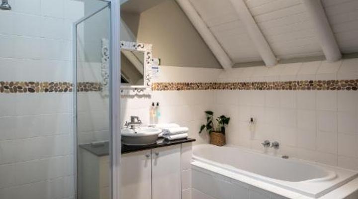 Beach Break Guest Houses and Villas