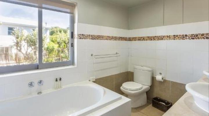 Beach Break Guest Houses and Villas