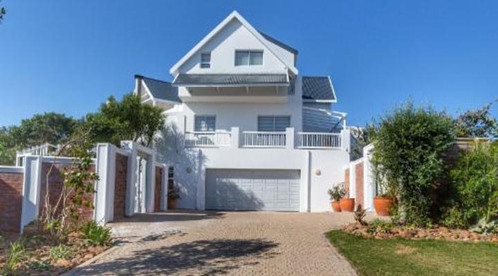 Beach Break Guest Houses and Villas