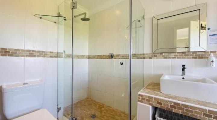 Beach Break Guest Houses and Villas