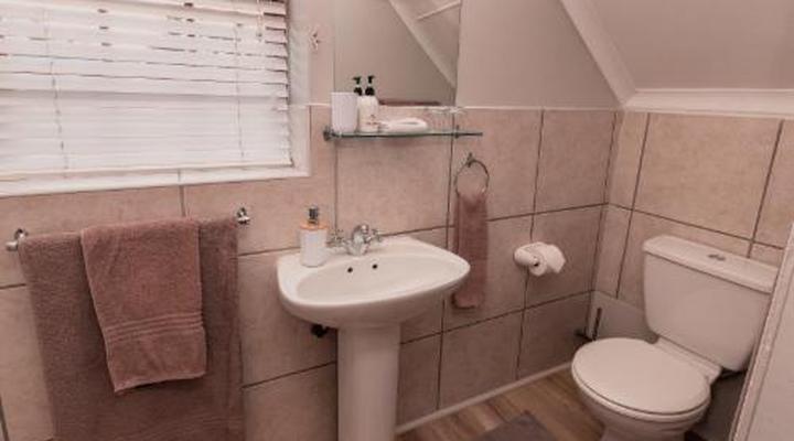 88 Baron van Reede Guesthouse