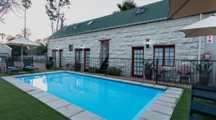 88 Baron van Reede Guesthouse