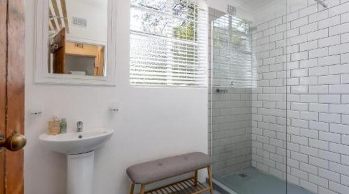 Jonkershoek Valley Cottage