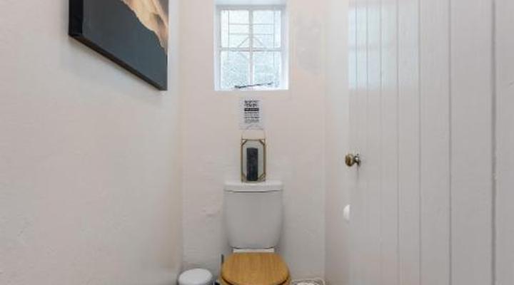 Jonkershoek Valley Cottage