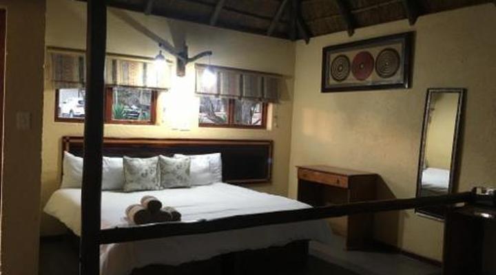 Mabalingwe Elephant Lodge