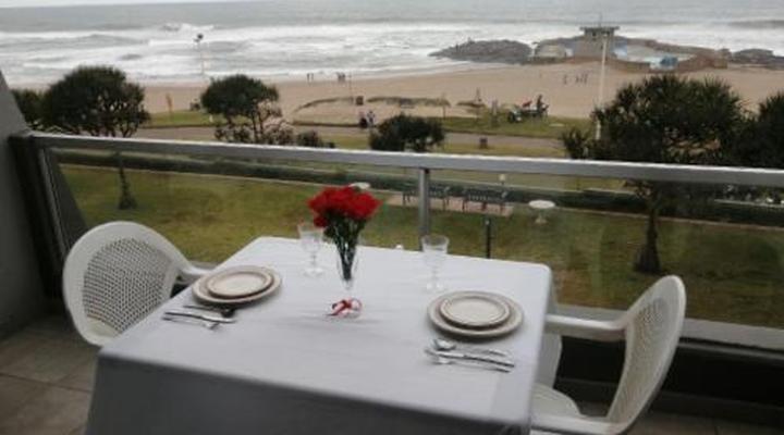 Inyoni Rocks Cabanas No 40