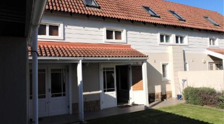 Jolly Jenny @ The Dunes