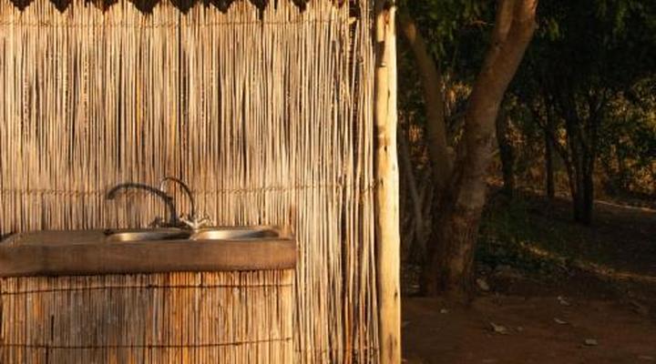 Kazondwe Camp and Lodge