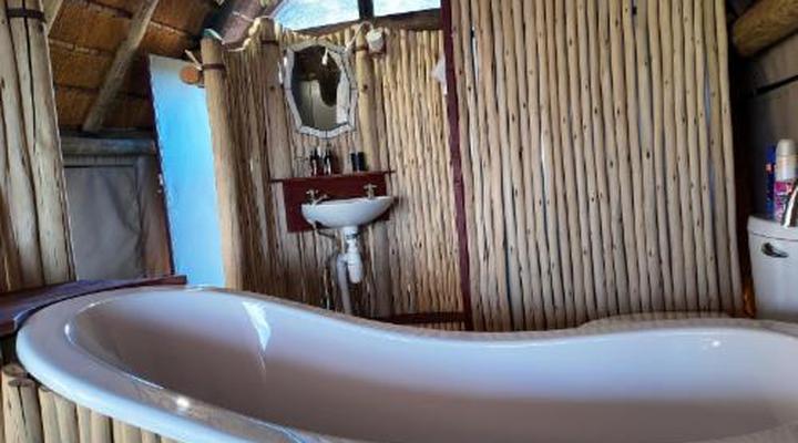 Kazondwe Camp and Lodge