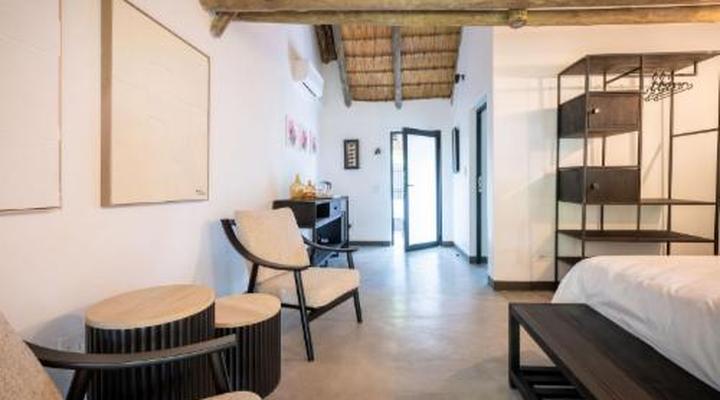 Sunbirds Oasis Lodge