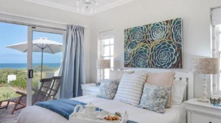 Shores Edge Cottage and Seapearl Ocean Front Villa