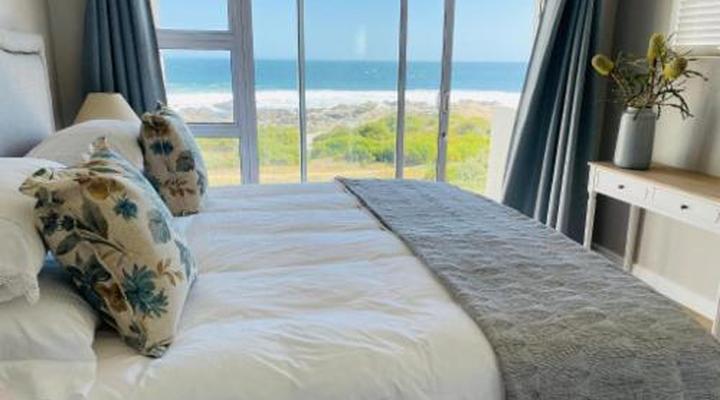 Shores Edge Cottage and Seapearl Ocean Front Villa