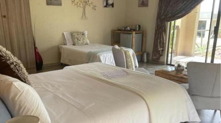 Mthembuskloof Country Lodge