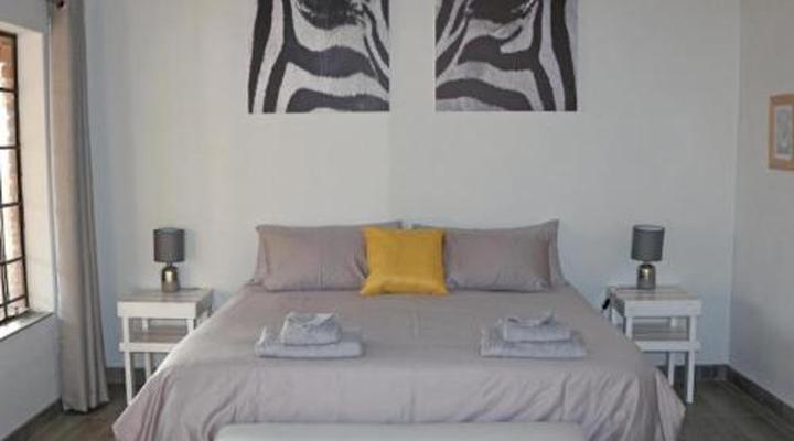 Villa de Leeu, Perfect for Two!