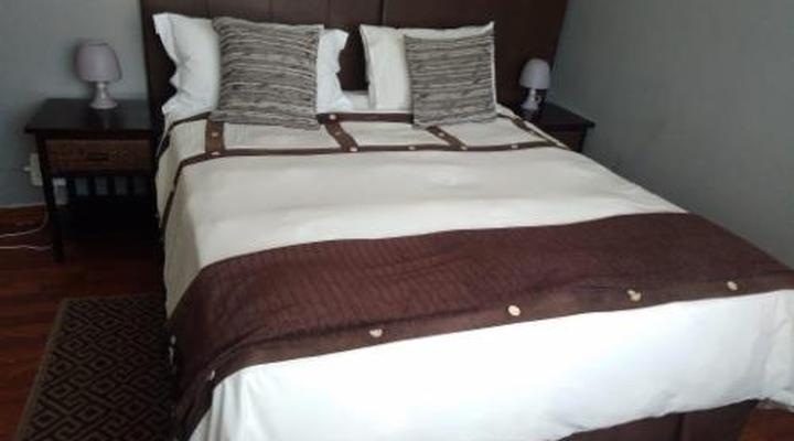 Lapaleholo Guest House