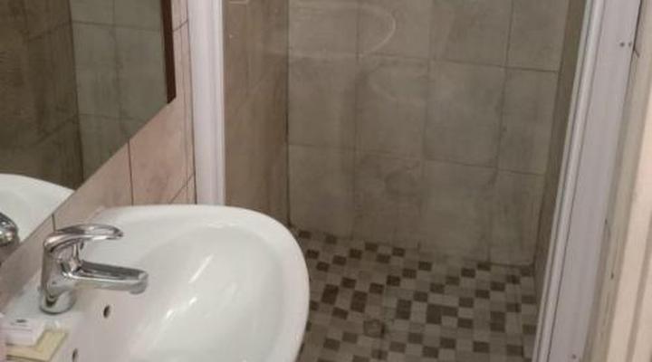 Lapaleholo Guest House