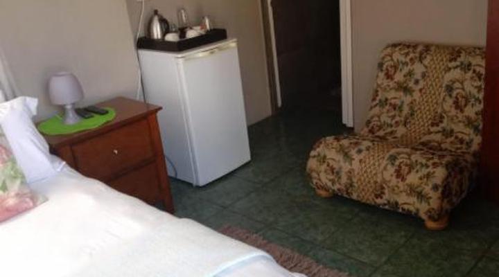 Lapaleholo Guest House