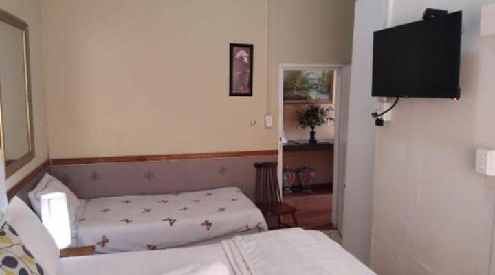 Alexandra Bed & Breakfast