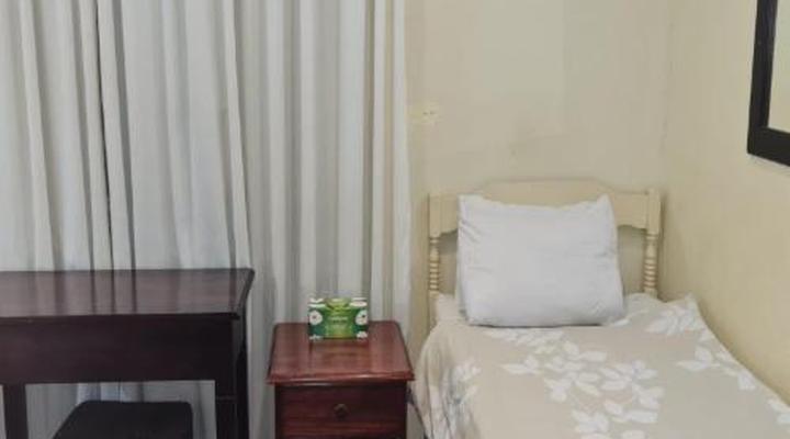 Alexandra Bed & Breakfast