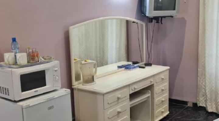 Alexandra Bed & Breakfast