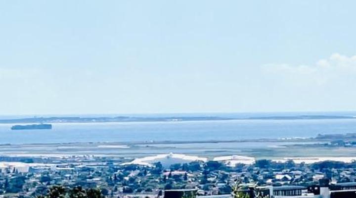 C and C Hotel Vibes CPT Plattekloof