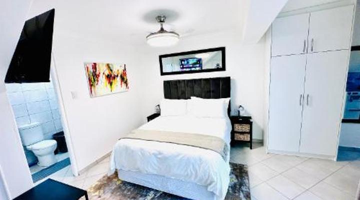 C and C Hotel Vibes CPT Plattekloof