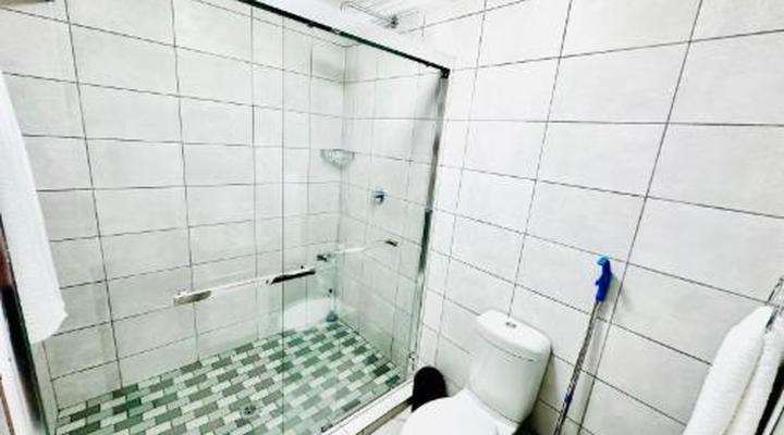 C and C Hotel Vibes CPT Plattekloof