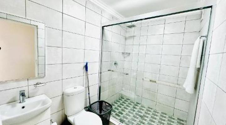 C and C Hotel Vibes CPT Plattekloof