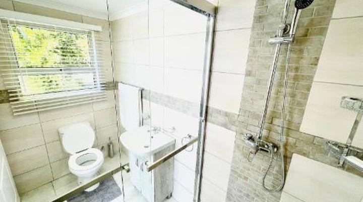 C and C Hotel Vibes CPT Plattekloof