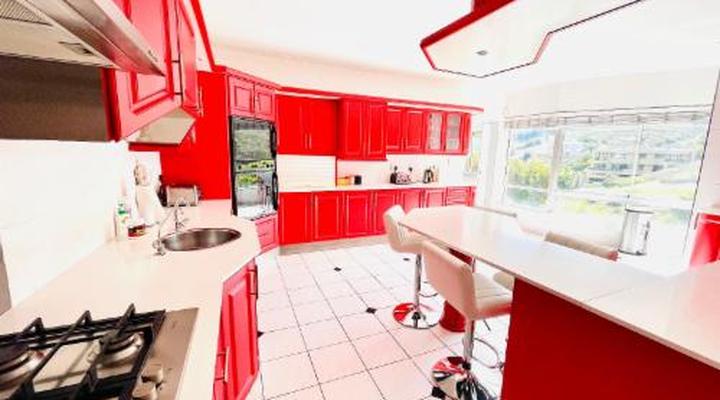 C and C Hotel Vibes CPT Plattekloof