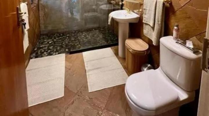 Forty 4 on Hoog Luxury Accommodation