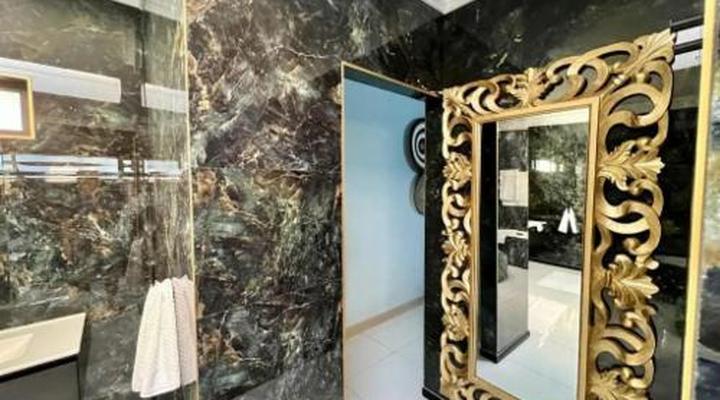 Forty 4 on Hoog Luxury Accommodation