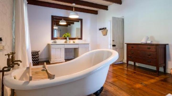 Belle Balance Bush Lodge