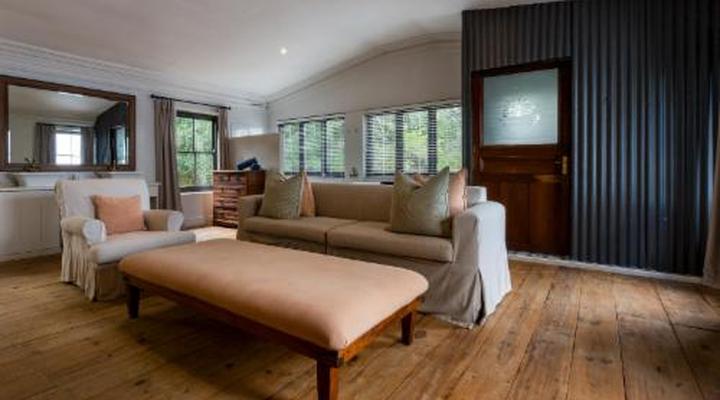 Belle Balance Bush Lodge