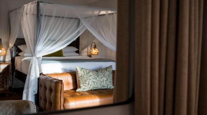 Belle Balance Bush Lodge