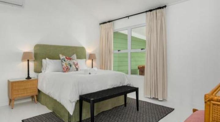 Bains View Olive and Guest Farm