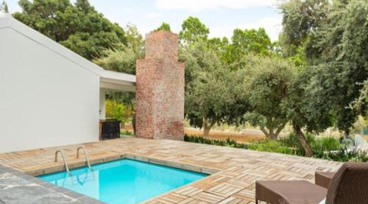 Bains View Olive and Guest Farm