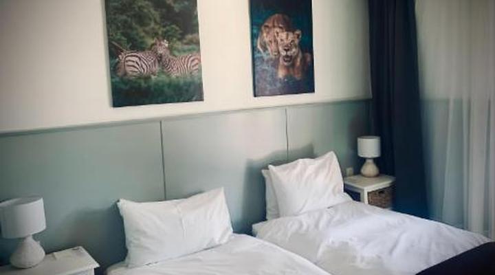 Hotel Schweizerhaus/Cafe Anton