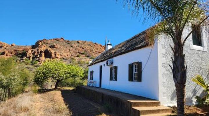 Red Stone Hills Holiday Farm