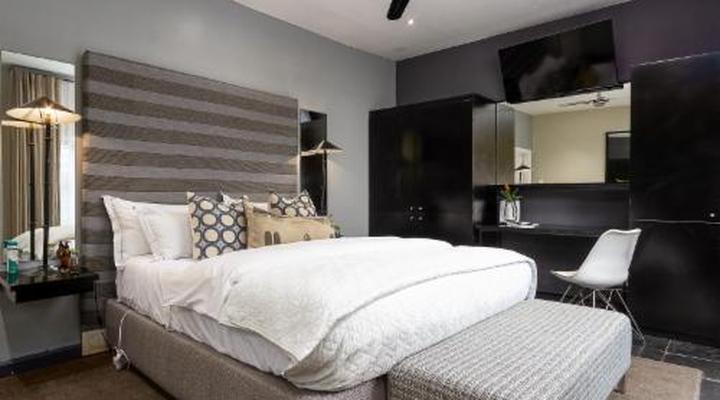 Life & Leisure Boutique Guest House