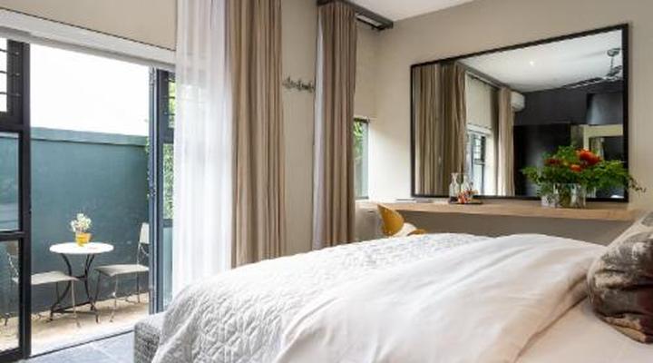 Life & Leisure Boutique Guest House