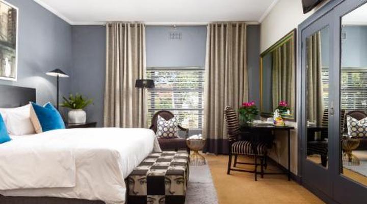 Life & Leisure Boutique Guest House